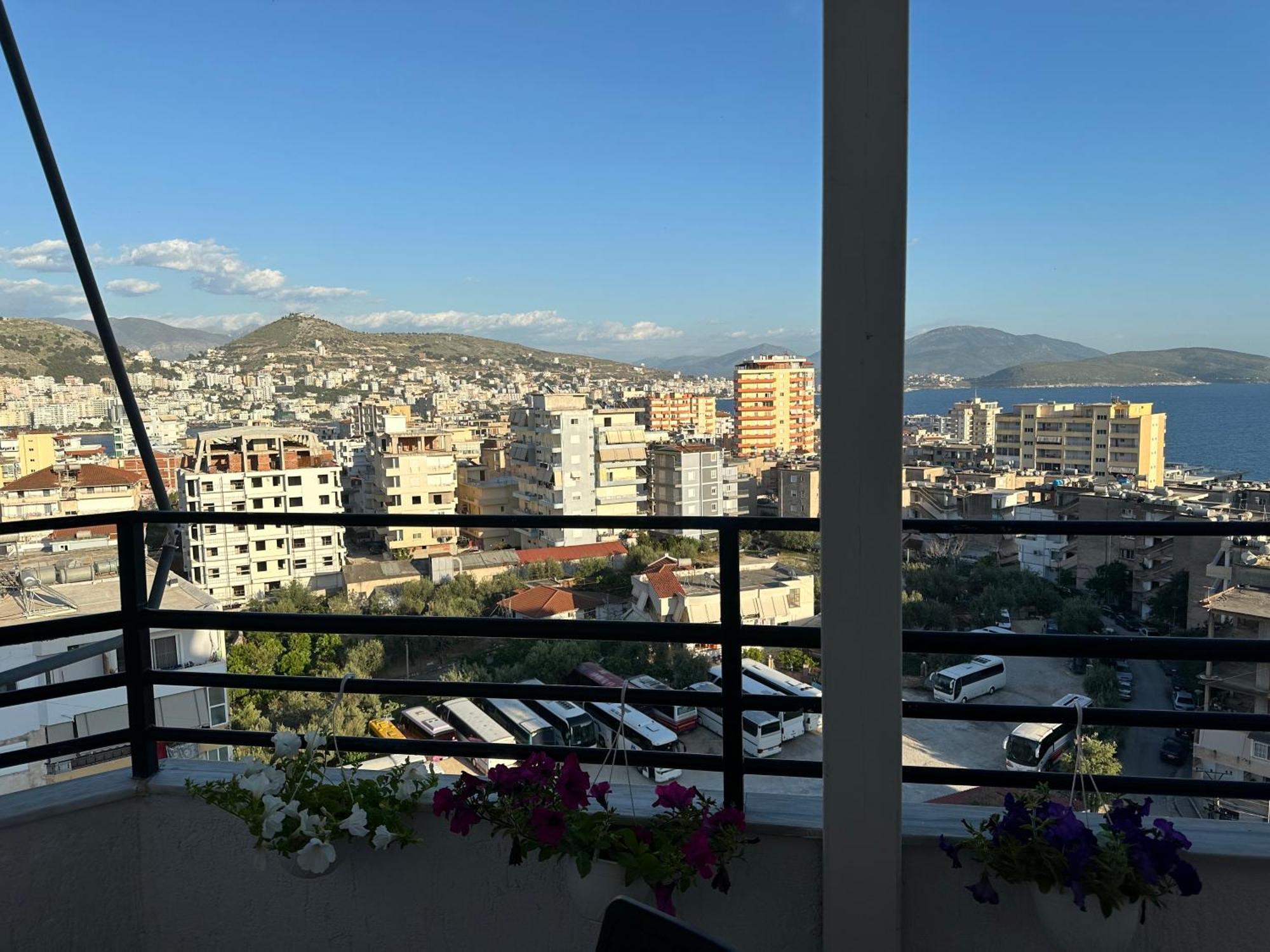Suites Kozi Sarande Exterior photo
